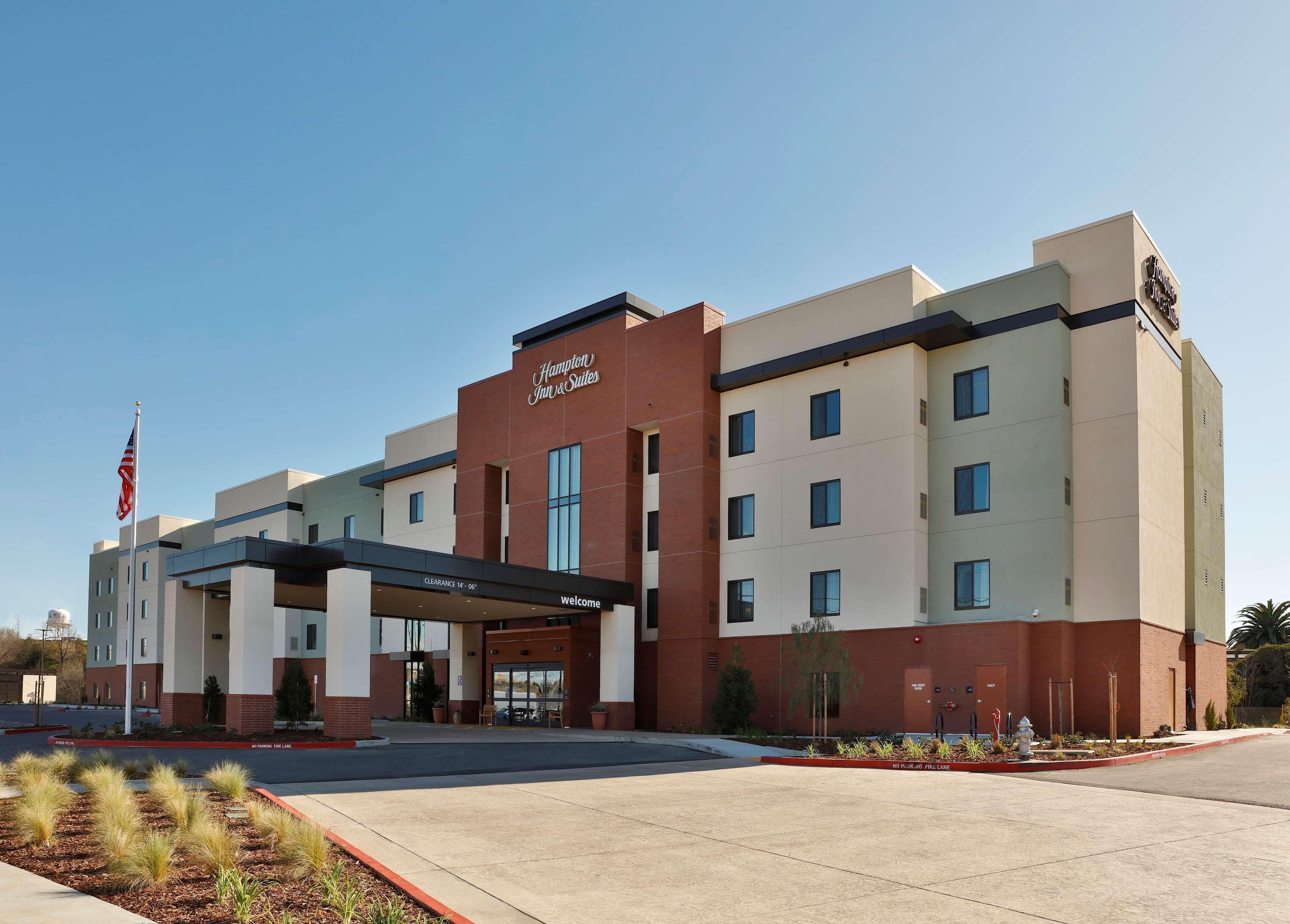 Hampton Inn & Suites Sacramento At Csus Exteriör bild