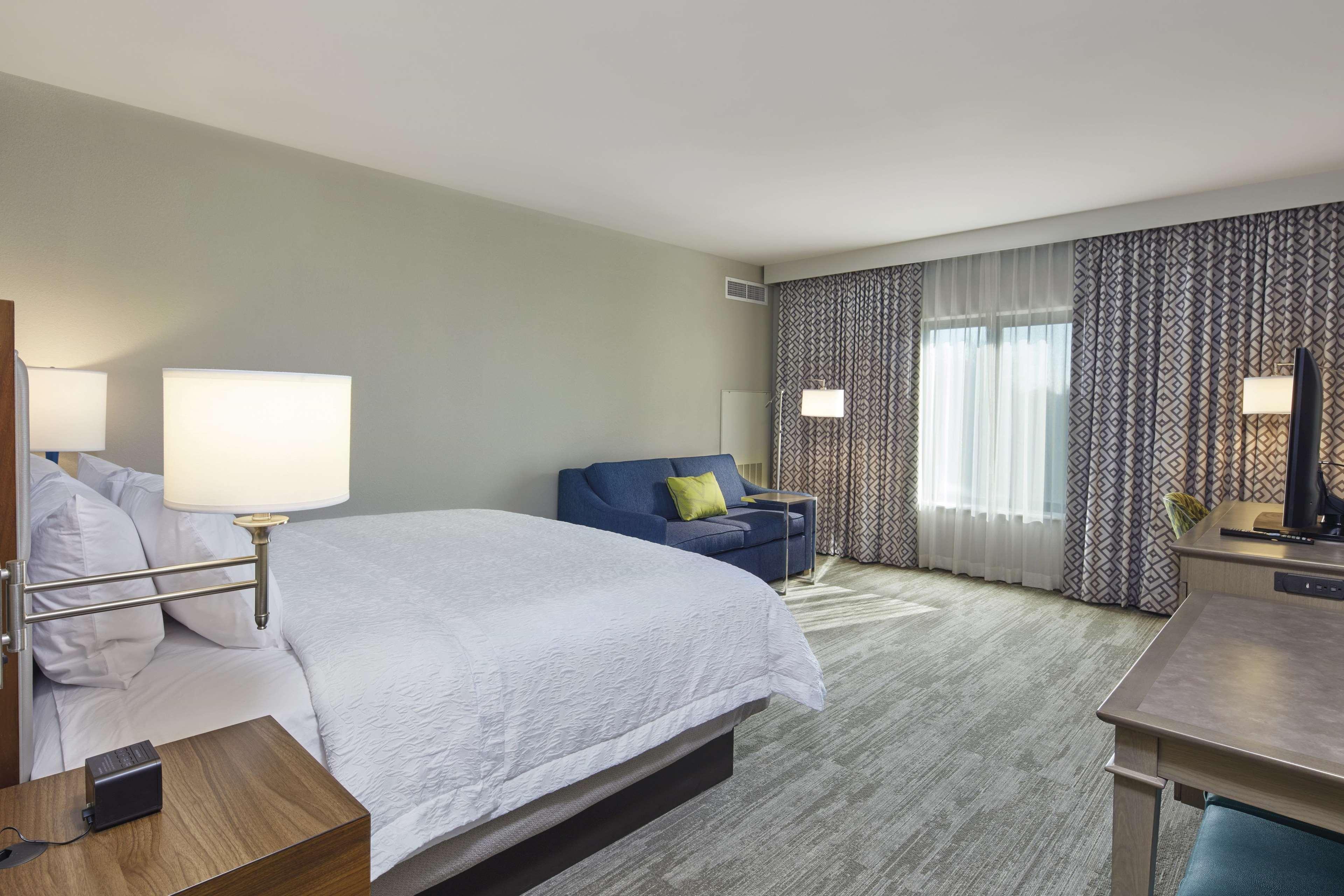 Hampton Inn & Suites Sacramento At Csus Exteriör bild