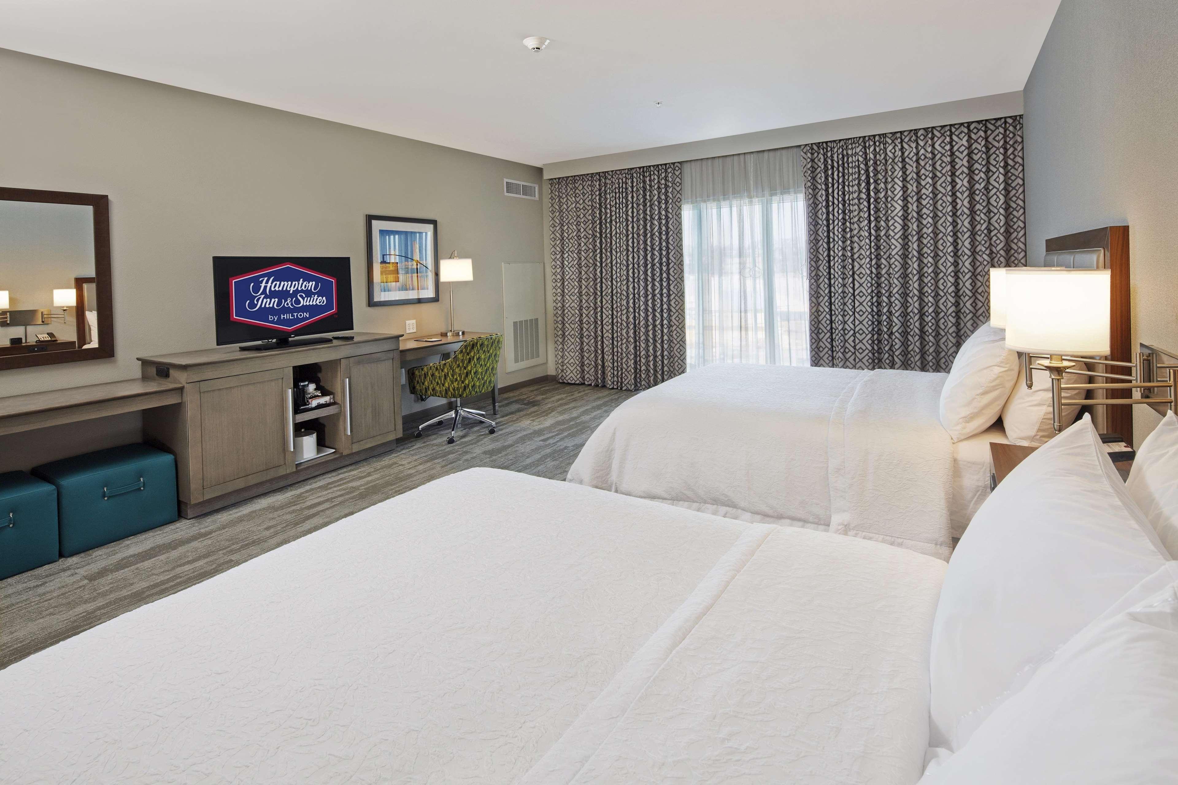 Hampton Inn & Suites Sacramento At Csus Exteriör bild