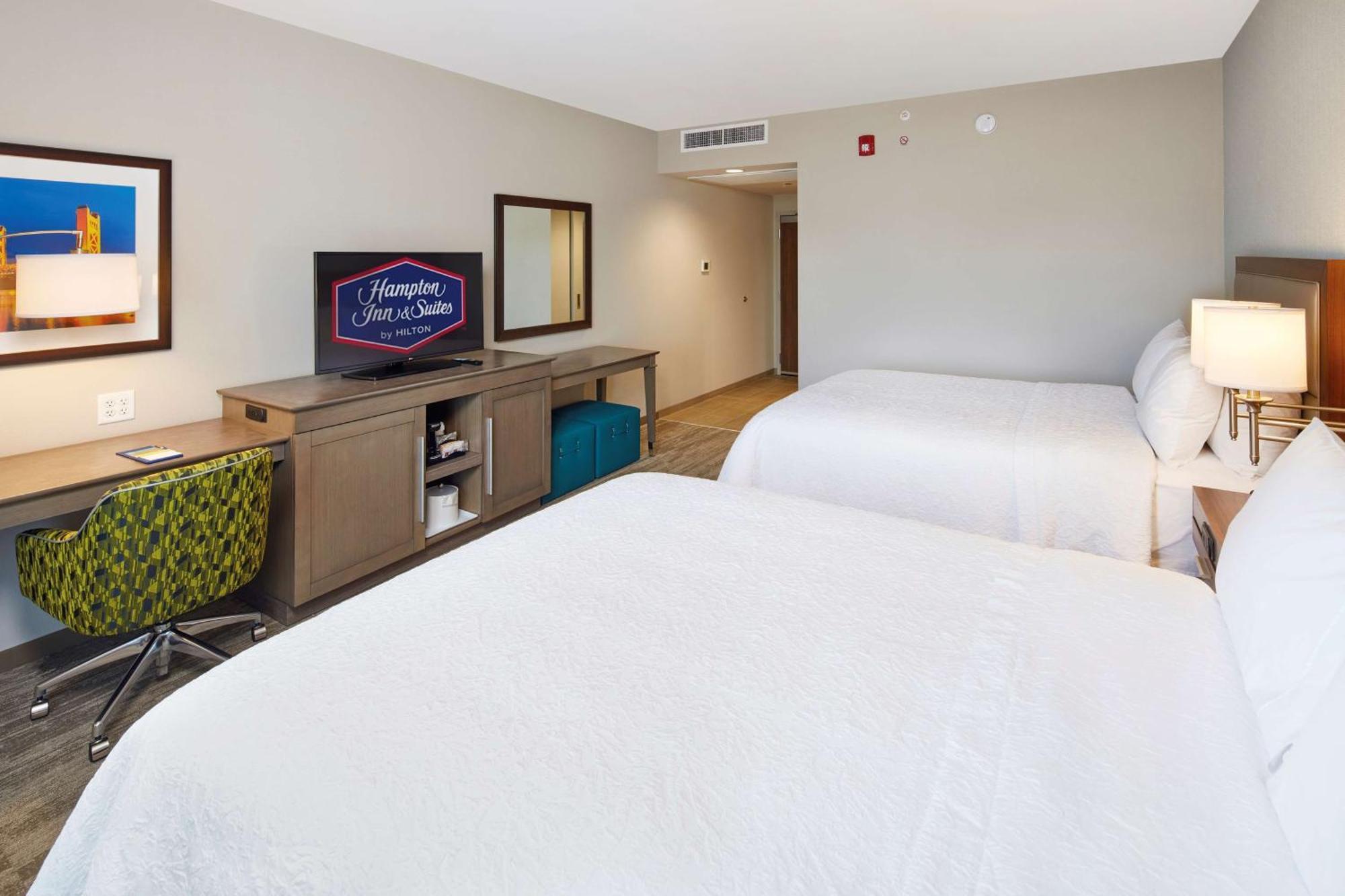 Hampton Inn & Suites Sacramento At Csus Exteriör bild